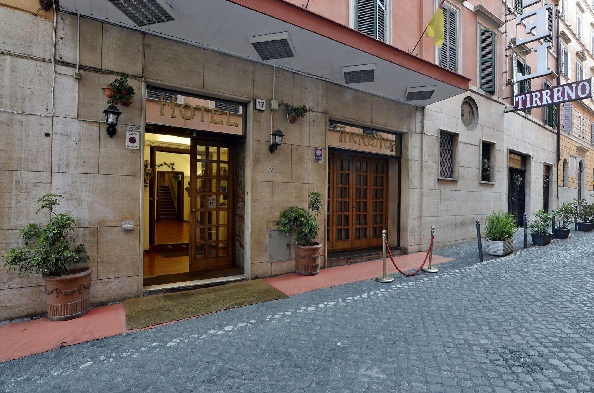 Hotel Tirreno Roma Exterior foto